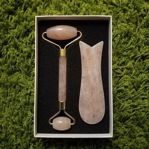 ROSE QUARTZ FACIAL MASSAGE SET
